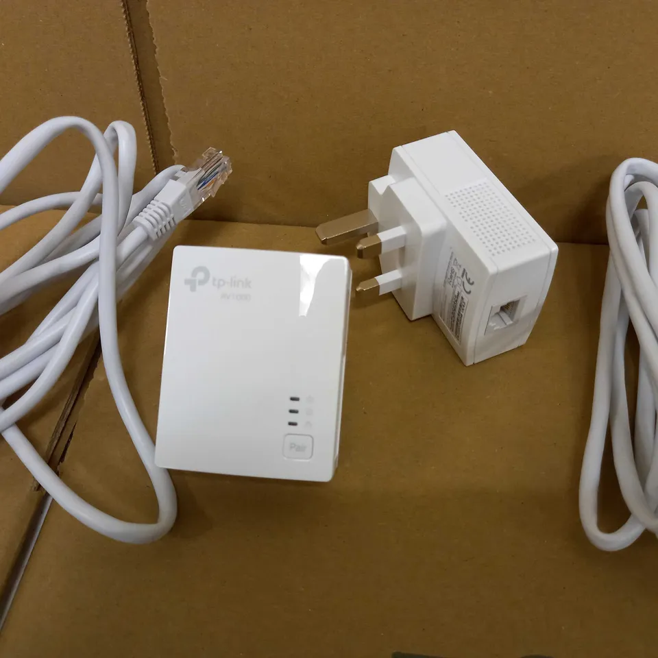 TP-LINK GIGABIT POWERLINE STARTER KIT