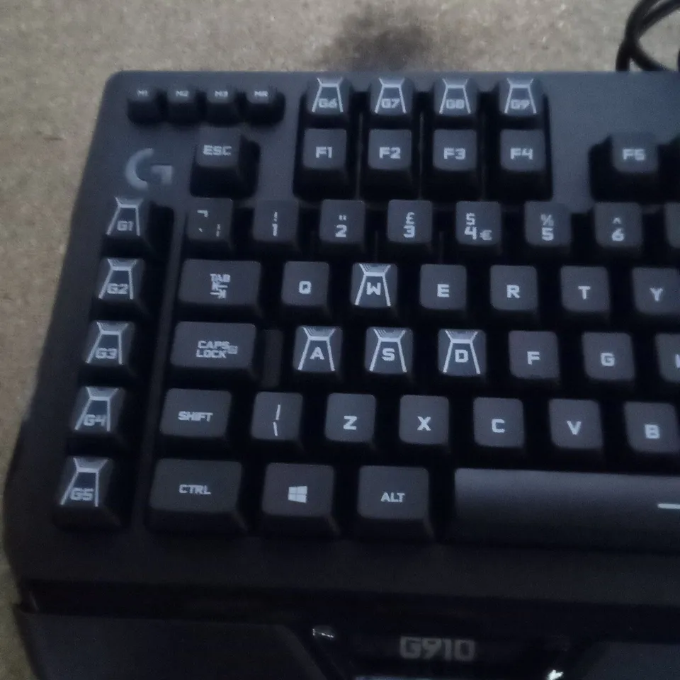 BOXED LOGITECH G910 ORION SPECTRUM RGB MECHANICAL GAMING KEYBOARD 