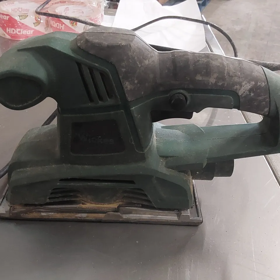 WICKES BELT SANDER WTS200 200W - MISSING PLUG