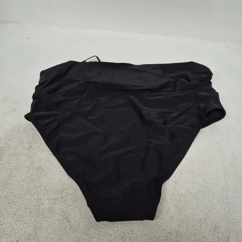 POUR MOI FREE SPIRIT FOLD OVER BRIEF – BLACK, UK 16