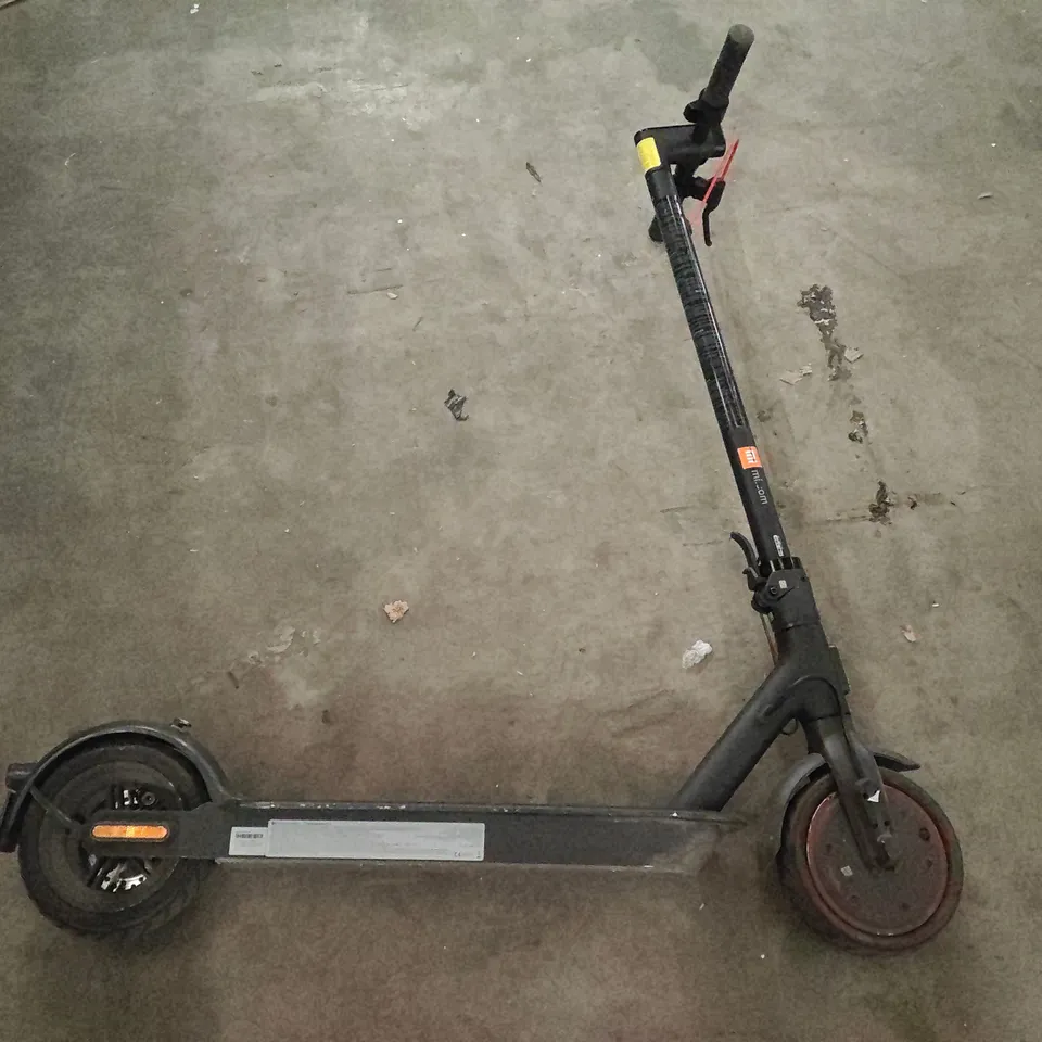 UNBOXED MI PRO 2 ELECTRIC SCOOTER 