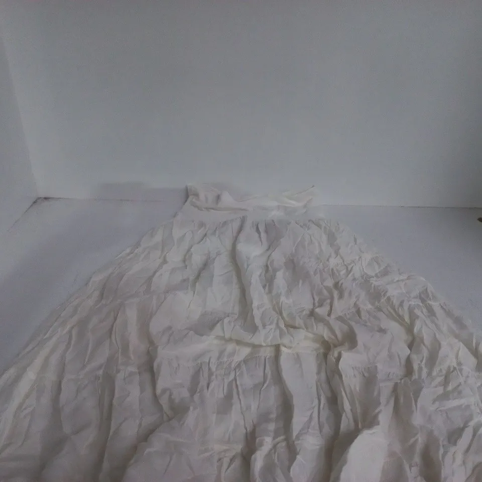 BERSHKA WHITE SKIRT – WOMEN'S CLOTHING, UK SIZE S