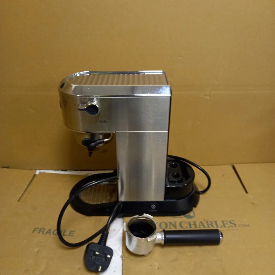 DE'LONGHI DEDICA STYLE TRADITIONAL BARISTA PUMP ESPRESSO MACHINE