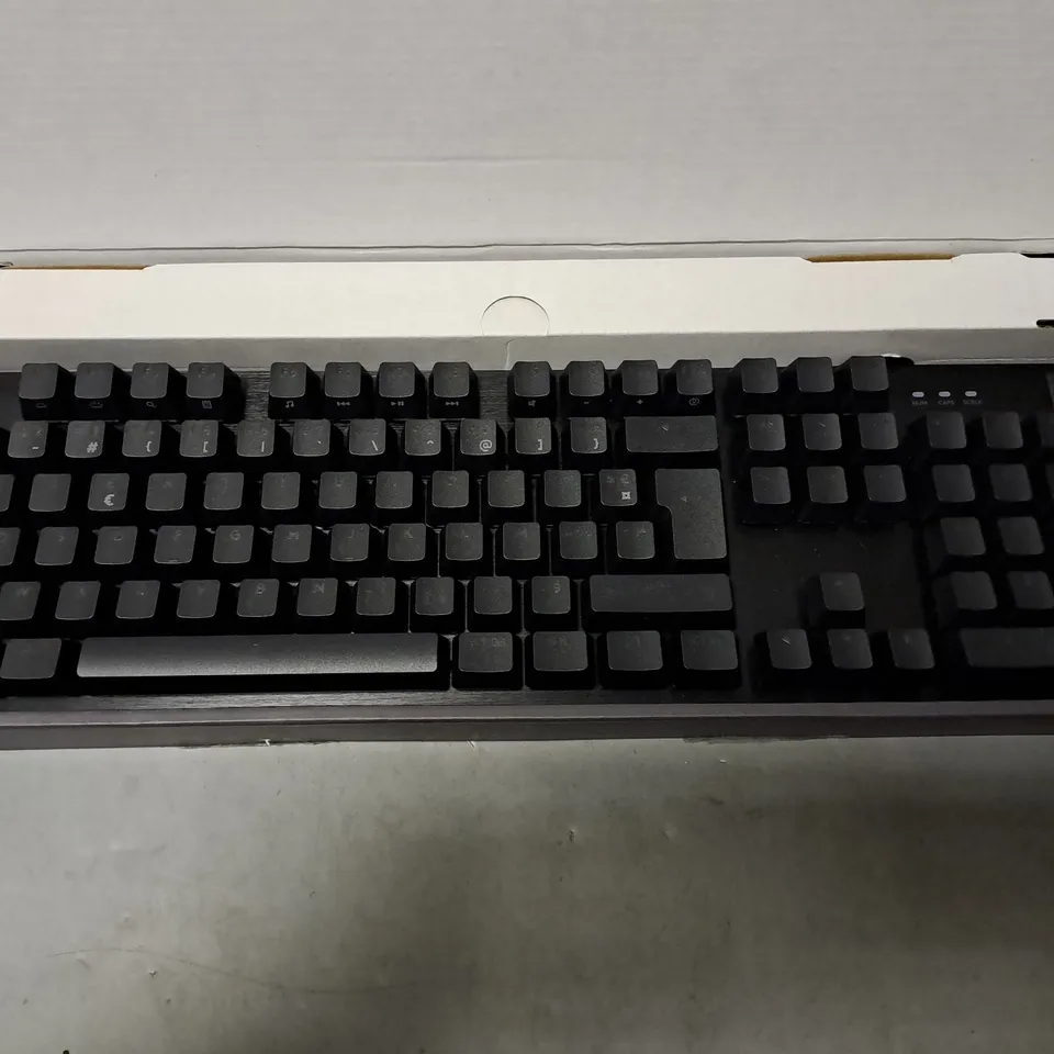 BOXED LOGITECH G413 SE KEYBOARD