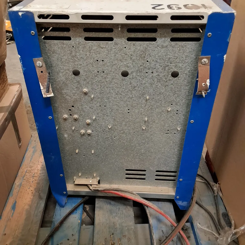 DARNELL CMP2100 24S 30 FORKLIFT CHARGER 