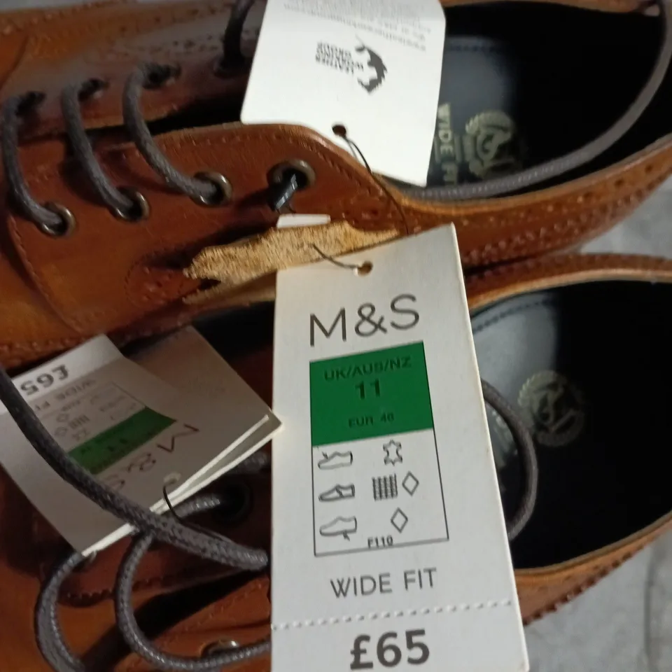 M&S MEN'S LEATHER BROGUES – UK 11 WIDE FIT, TAN