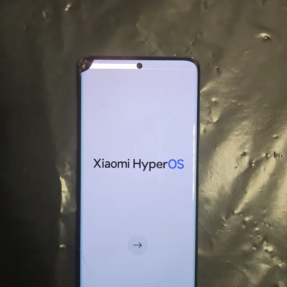 XIAOMI SMARTPHONE – BLACK, 50MP TRIPLE CAMERA, HYPEROS