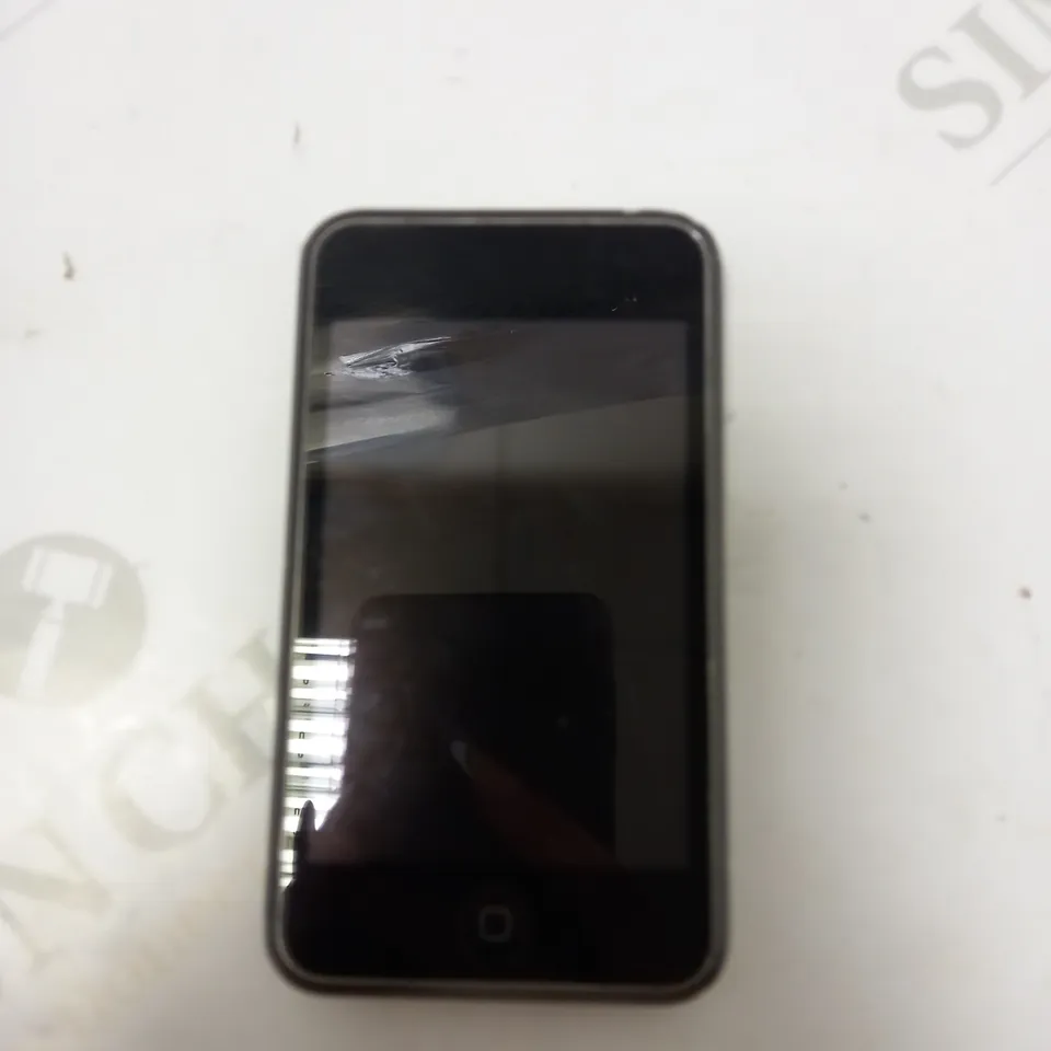 IPOD TOUCH 1ST GEN