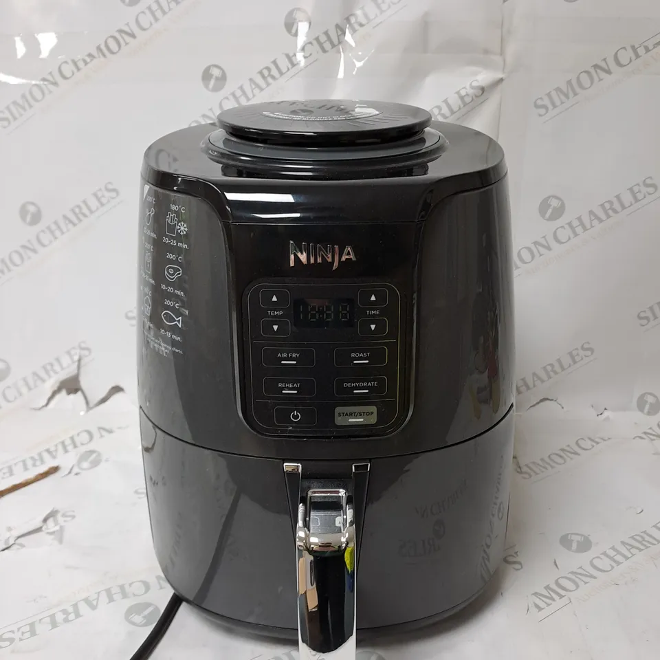 BOXED NINJA AIR FRYER 3.8L AF100UK