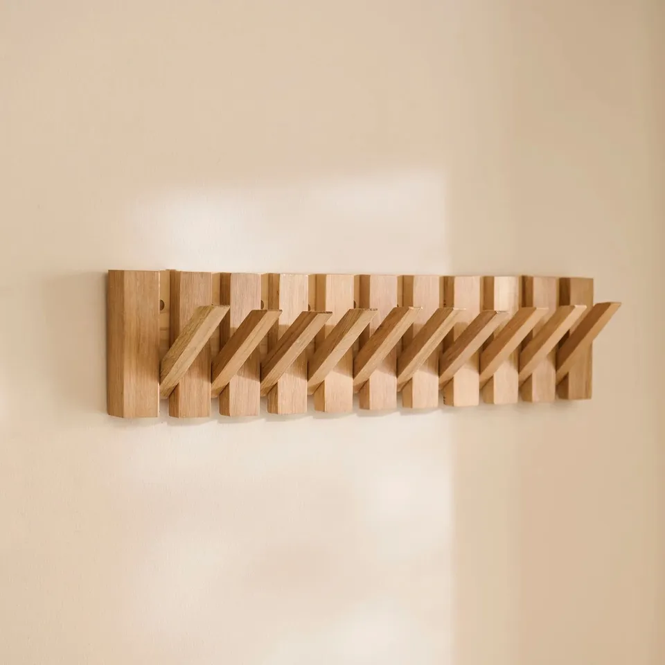 BOXED LAURA JAMES LOWELL 60cm FOLDING COAT RACK, WHITEWASH OAK