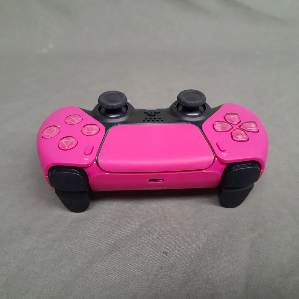 PS5 DUAL SENSE CONTROLLER - PINK