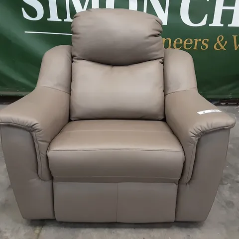 QUALITY BRITISH MANUFACTURED DESIGNER G PLAN FIRTH ELECTRIC RECLINING CHAIR P216 CAPRI MUSHROOM 