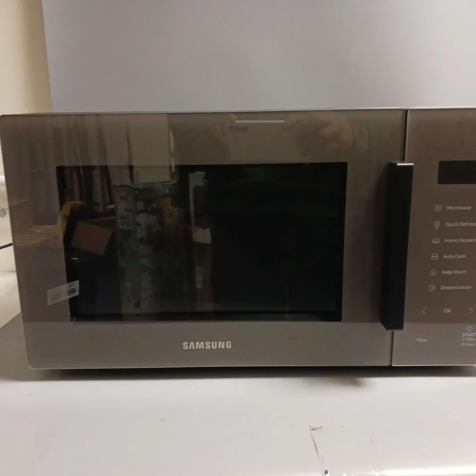 BOXED SAMSUNG BESPOKE MS23T5018AC/EU 23L MICROWAVE OVEN RRP £179