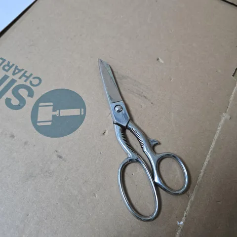 ERNEST WRIGHT & SON LTD TAILOR'S SCISSORS – VINTAGE STEEL 