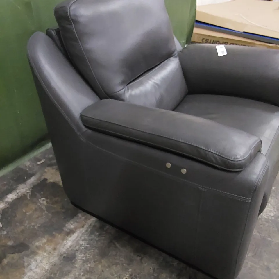 DESIGNER ITALIAN MADE AVOLA ELECTRIC RECLINER LEATHER ARMCHAIR 