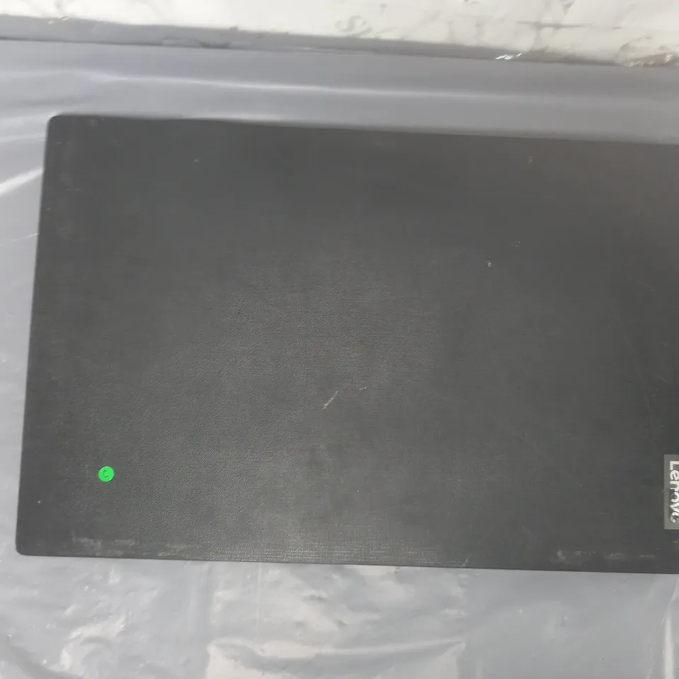 LENOVO 81MT V145-15AST 15 INCH AMD A6 9225 2.6GHZ