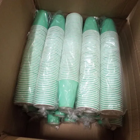 BOX CONTAINING 1000 BRAND NEW DISPOSABLE CUPS - LIGHT GREEN