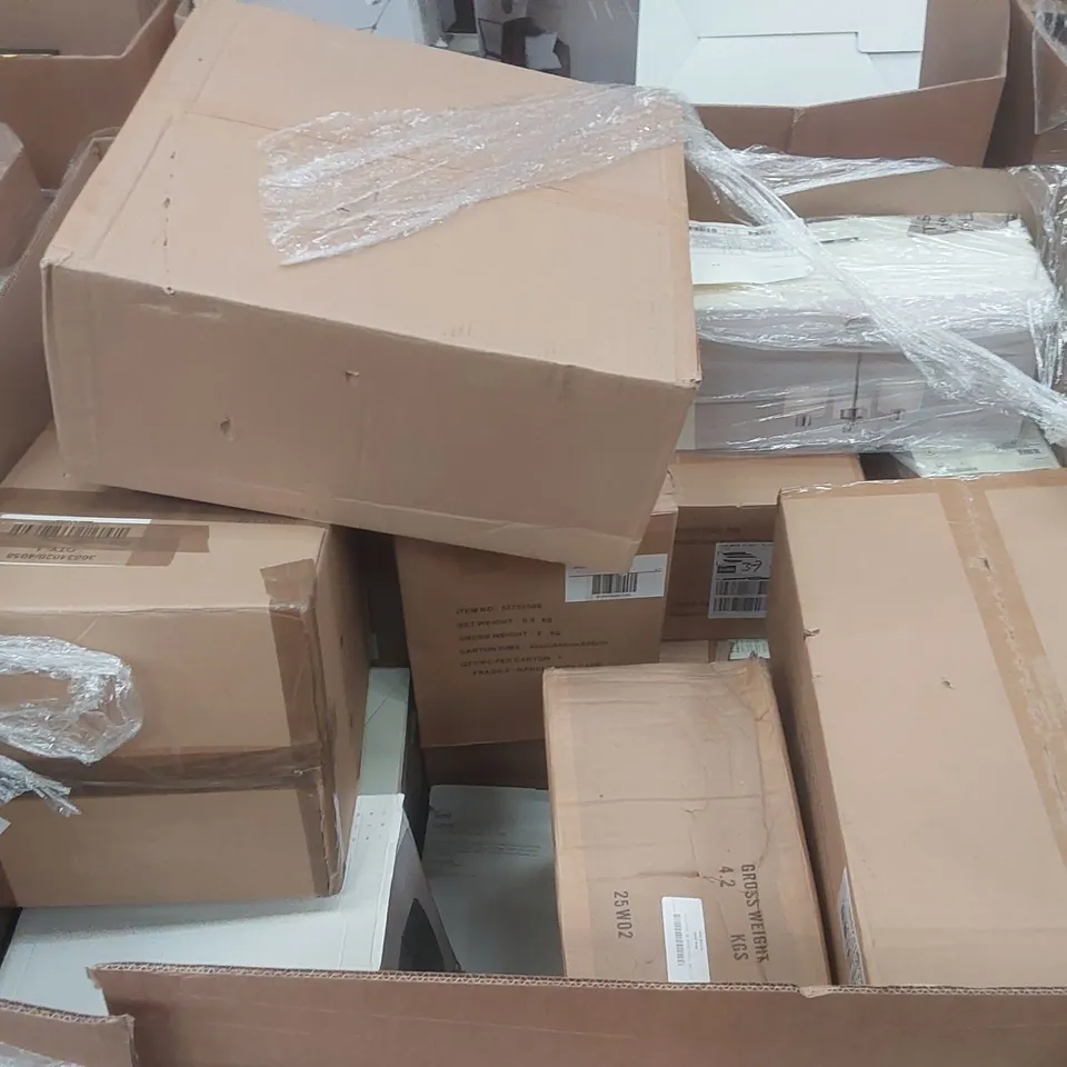 PALLET CONTAINING A VERY LARGE QUANTITY OF ASSORTED DESIGNER LIGHTING PRODUCTS INCLUDING: HEMSBY FLUSH CEILING LIGHT, LEVER ARM FLOOR LAMP, POSIE PETAL TABLE LAMP, LEVER ARM DESK LAMP ECT
