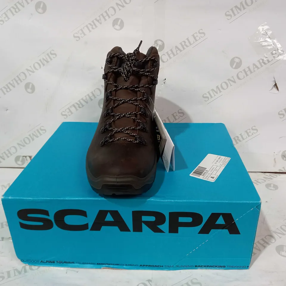 BOXED PAIR OF SCARPA TERRA GTX BOOTS IN BROWN UK SIZE 7
