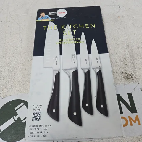 JAMIE OLIVER THE KITCHEN SET 4-PIECE KNIFE SET (SANTOKU, CHEF'S, UTILITY & PARING)