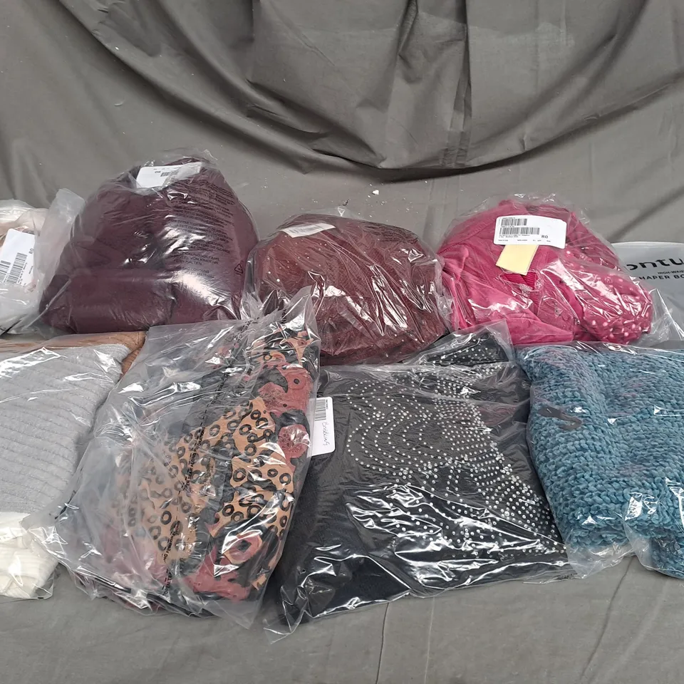 BOX OF ASSORTED CLOTHING ITEMS TOO INCLUDE COATS , TOPS, AND TROUSERS   ETC. 