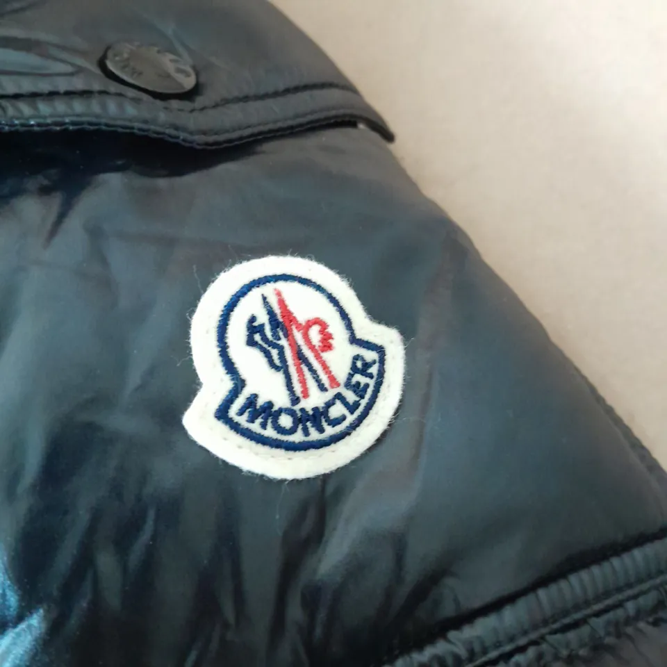 BAGGED BLACK MONCLER COAT SIZE 1 