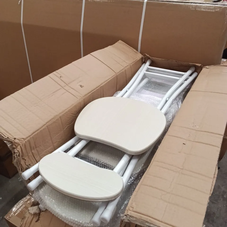 BOXED LIVING AND HOME FOLDING CHAIRS (SET OF 4) - WHITE/CREAM (1 BOX)