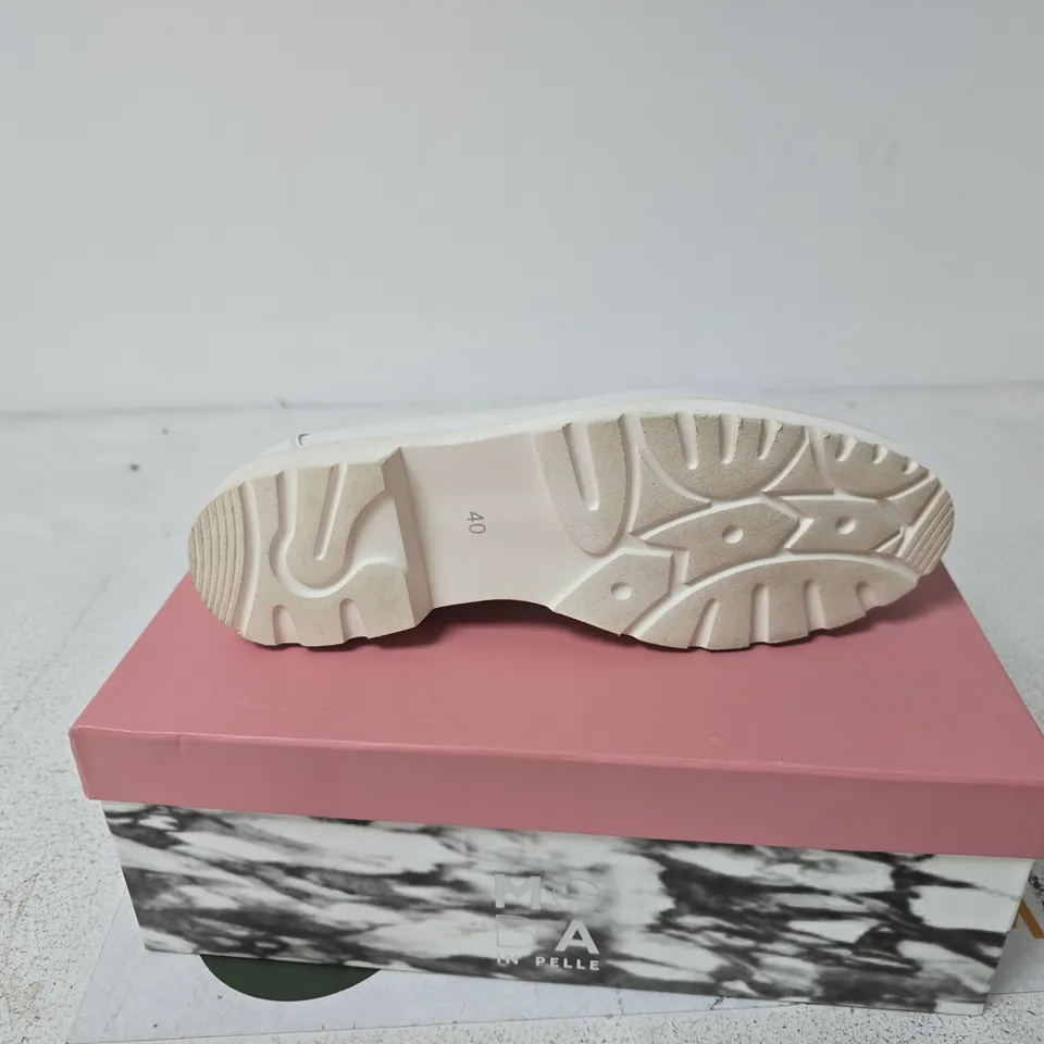 MODA IN PELLE EMORI WHITE LEATHER SNAFFLE LOAFER SIZE 40 BOXED