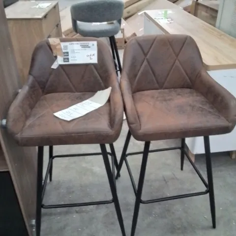 VINTAGE SUEDE BAR STOOLS WITH ARMREST SET OF 2 BROWN 