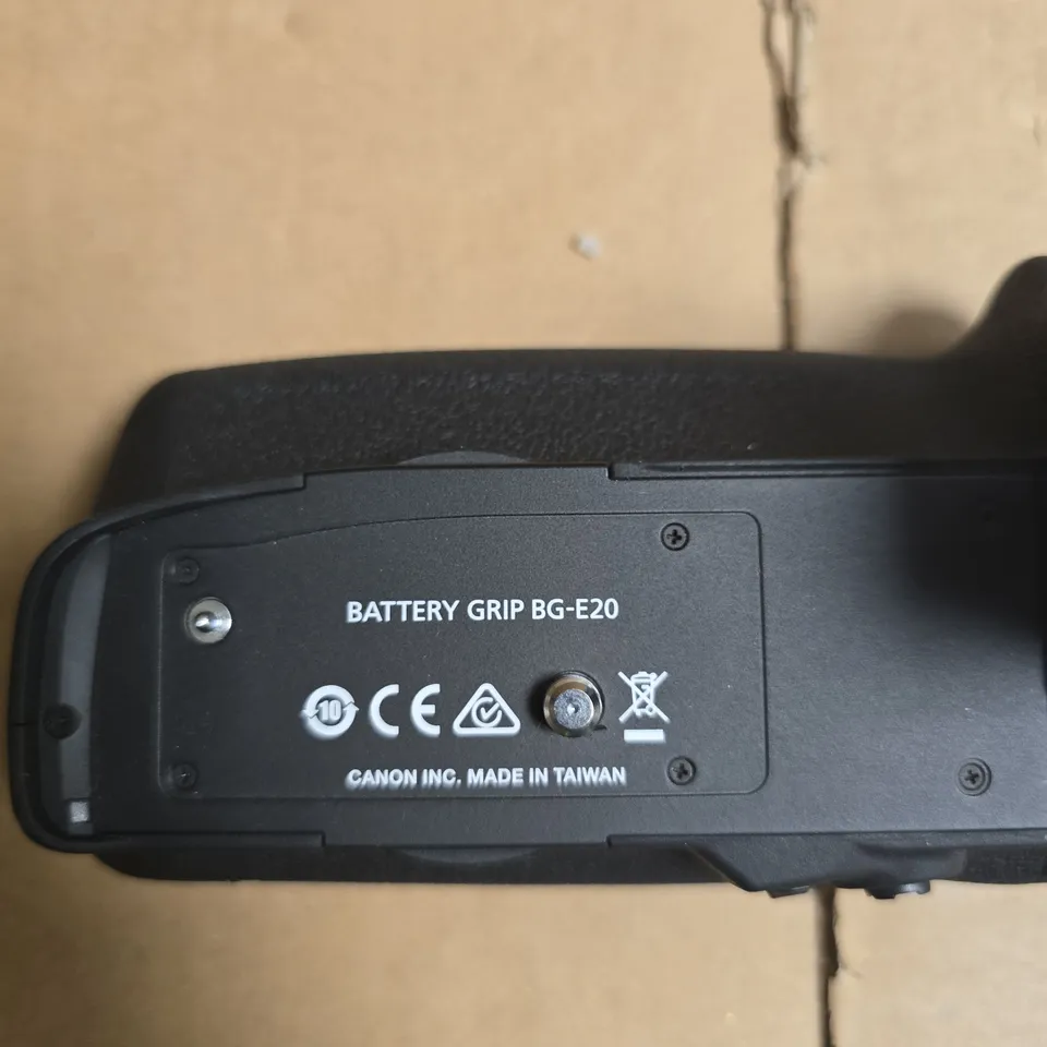 CANON BG-E20 BATTERY GRIP
