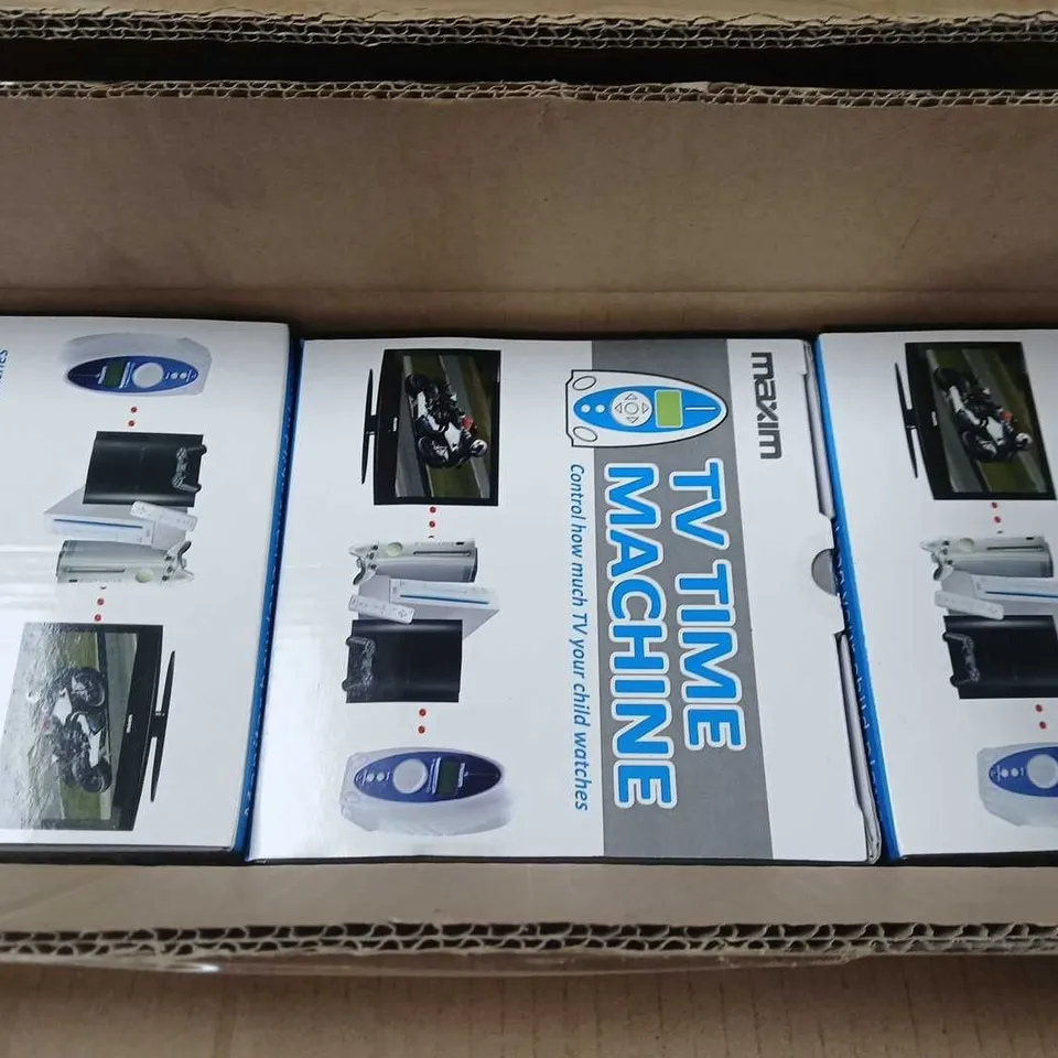 6 BOXED MAXIM TV TIME MACHINES