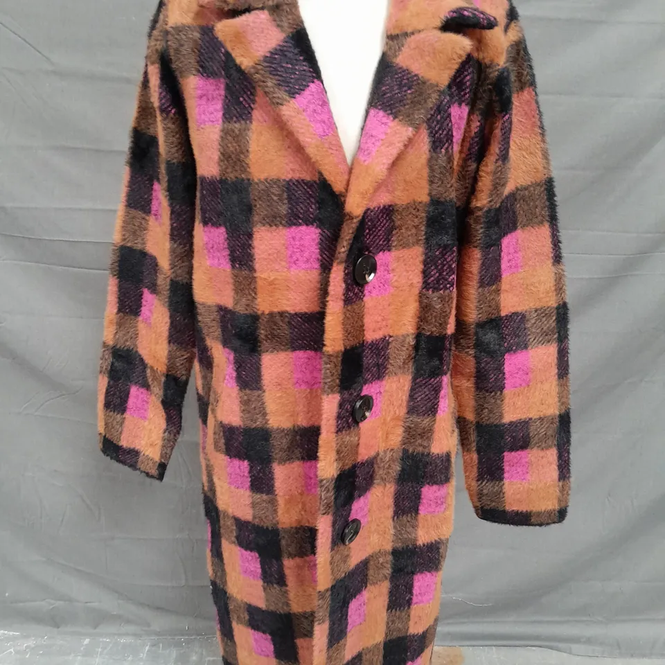 NVLT PINK CHECK BUTTON FRONT COAT - M/M