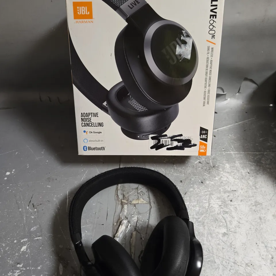 BOXED JBL LIVE 660 NOISE CANCELLING WIRELESS HEADPHONES 