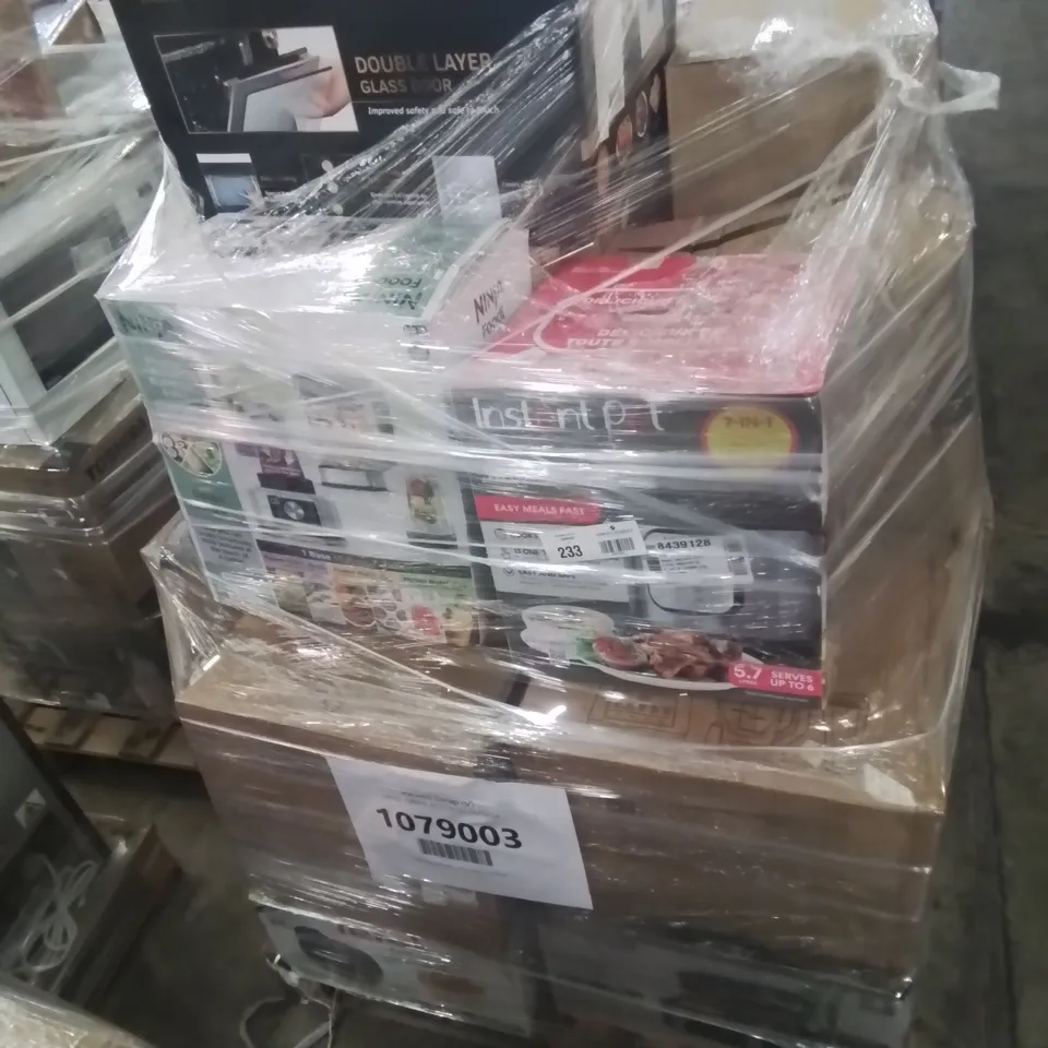 PALLET OF APPROXIMATELY 21 UNPROCESSED RAW RETURN HOUSEHOLD AND ELECTRICAL GOODS TO INCLUDE;