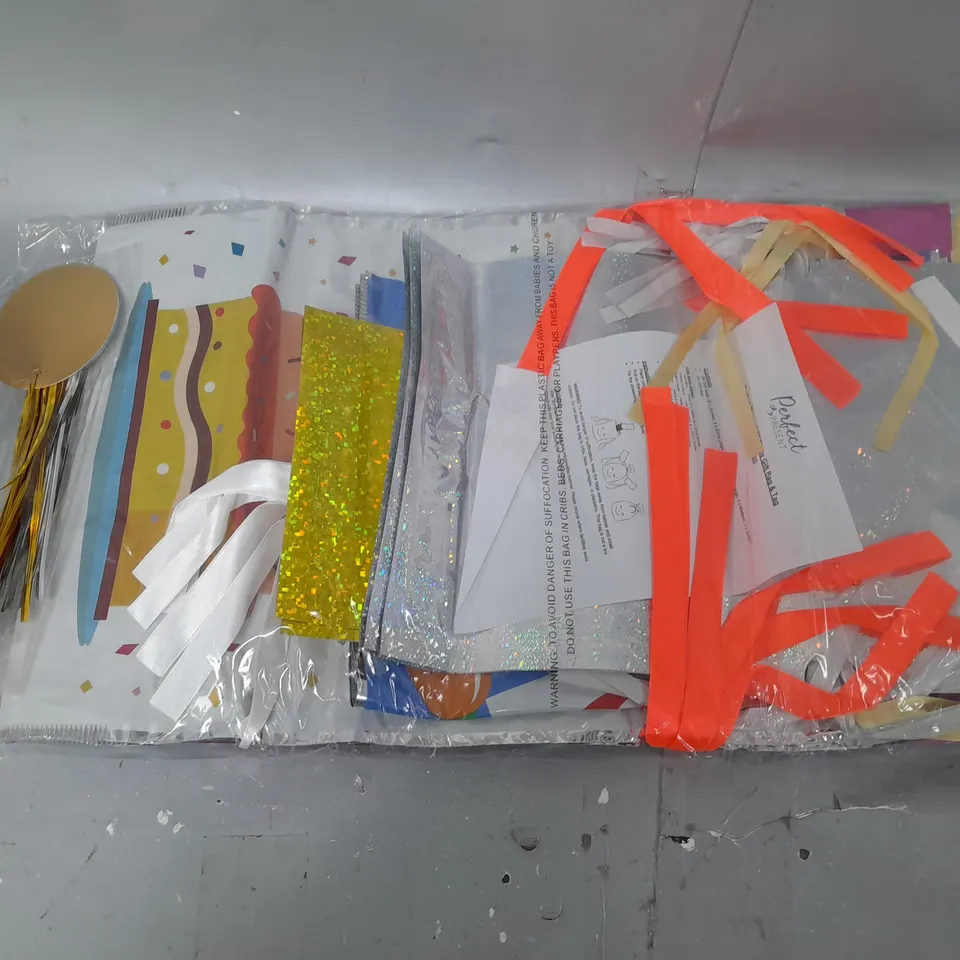 BOXED PERFECT PRESENT 20 PIECE GIFTBAG AND TAG COLLECTION