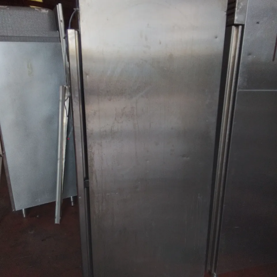 FOSTER COMMERCIAL 1-DOOR STAINLESS FRIDGE UNIT