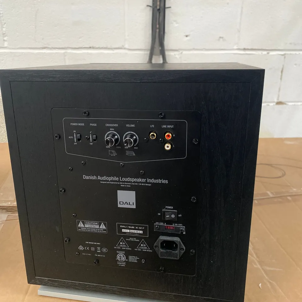 DALI SUB-E12F BLACK 