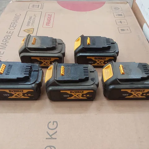 5x DEWALT 18V XR 4.0AH LI-ION BATTERY PACKS (5 ITEMS)