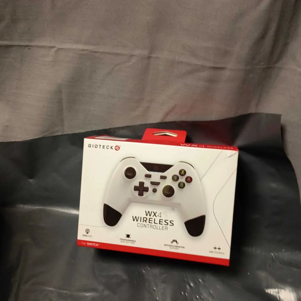 GIOTECK WX4 WIRELESS CONTROLLER FOR NINTENDO SWITCH 