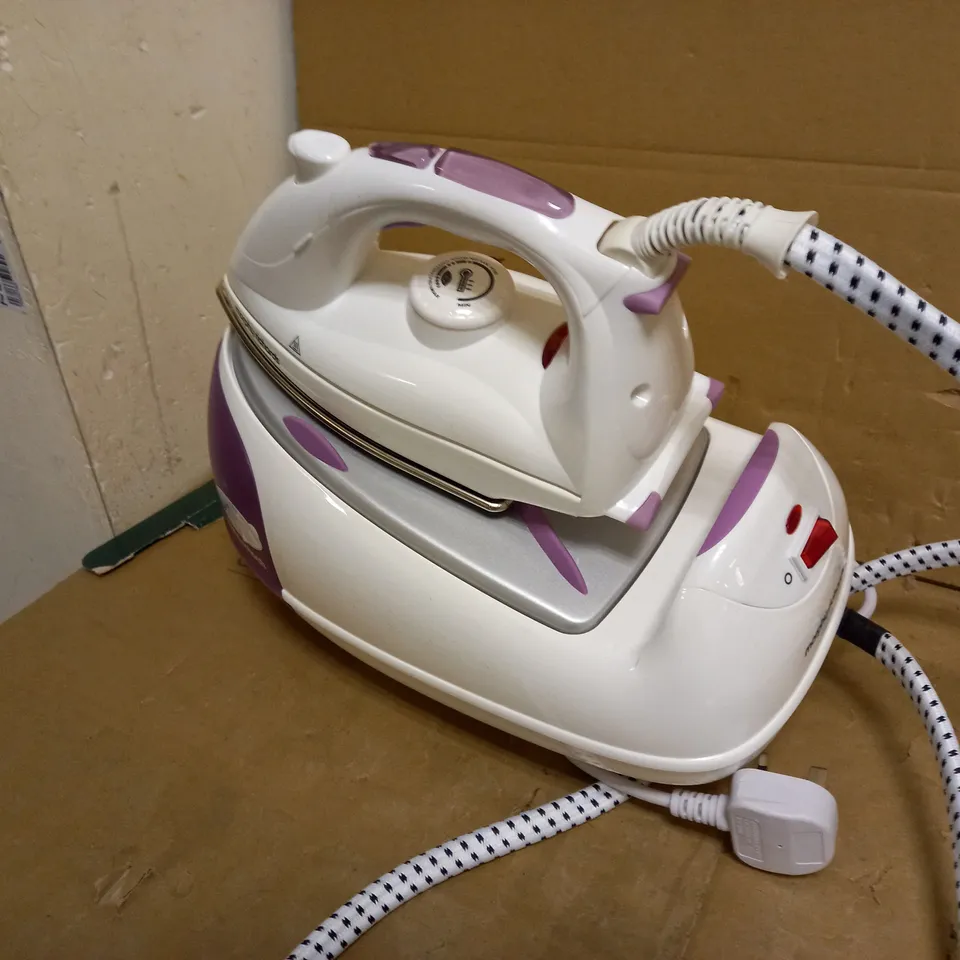 MORPHY RICHARDS JET STEAM GENERATOR IRON PINK/WHITE