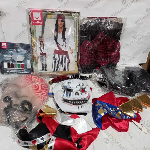 LOT OF APPROXIMATELY 5 ASSORTED FANCY DRESS OUTFITS AND ACCESSORIES TO INCLUDE PIRATE COSTUME, POLICE ACCESSORIES AND HALLOWEEN MASKS