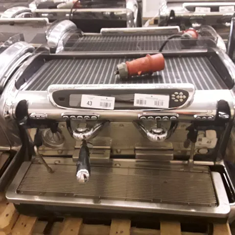FAEMA EMBLEMA COMMERCIAL COFFEE ESPRESSO MACHINE