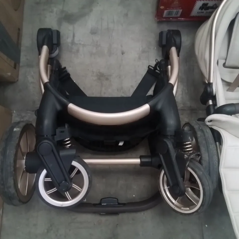 ICANDY PEACH 7 STROLLER, CARRYCOT, CAR SEAT WITH BASE AND ACCESSORIES 