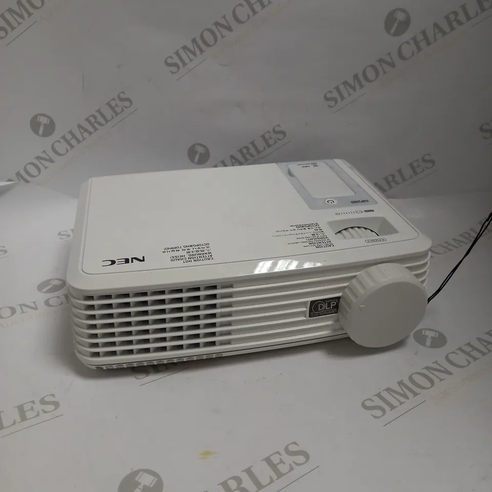 NEC NP200 PROJECTOR 