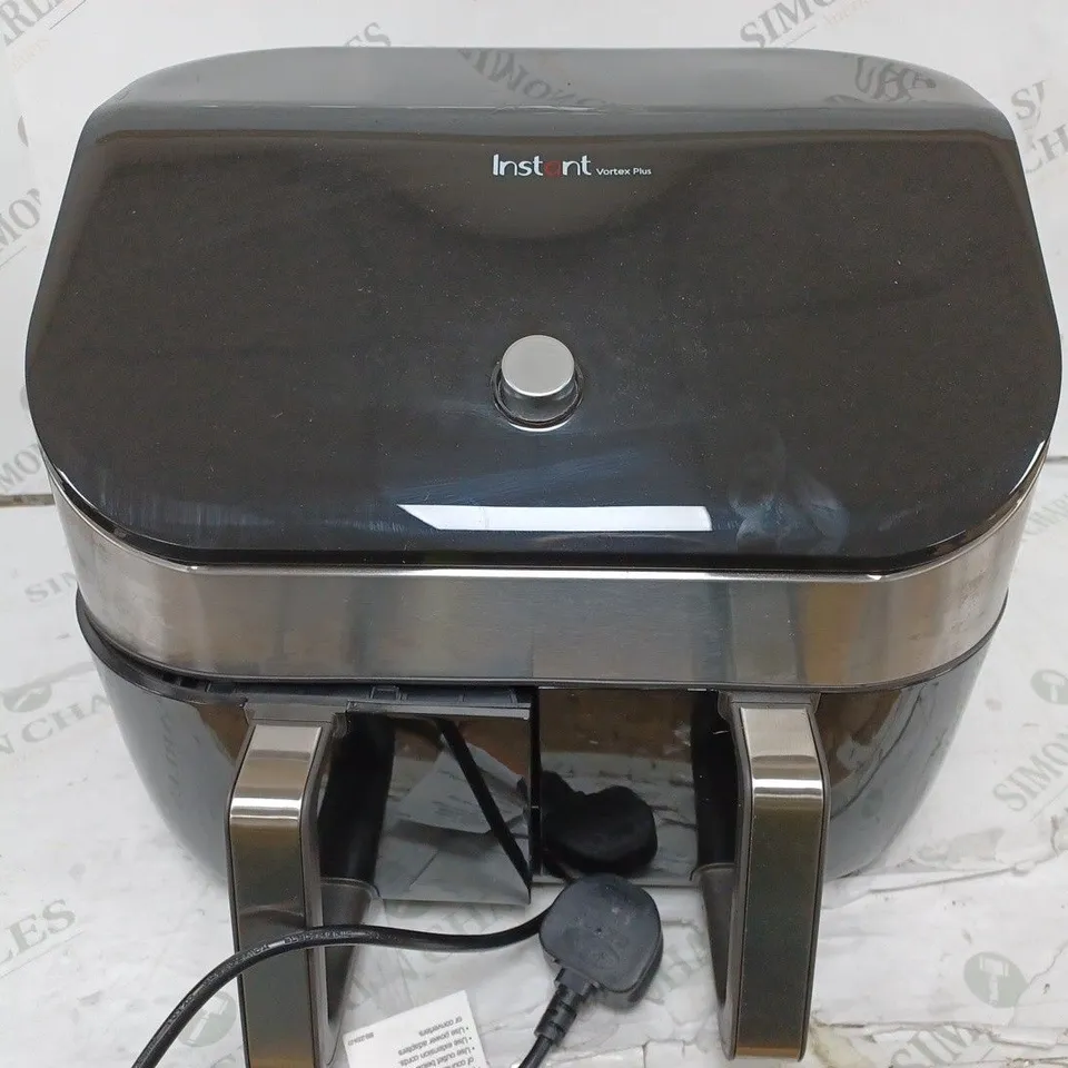 BOXED INSTANT VORTEX 8 IN 1 DUAL AIR FRYER 7.6