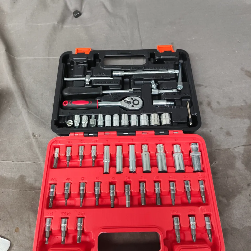 NEW TOOLS 53-PIECE 1/4IN DRIVE SOCKET & BIT SET IN RED CASE