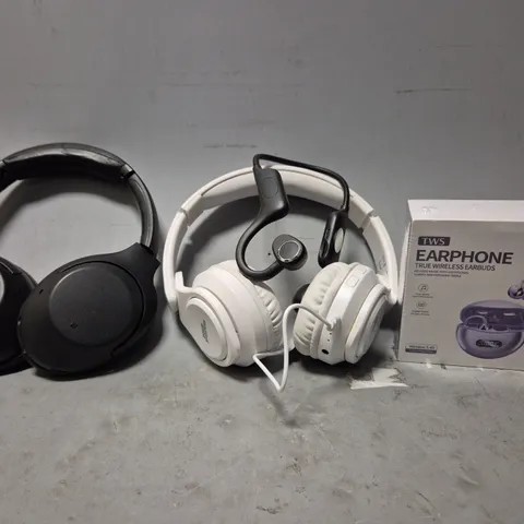 TOTE OF APPROXIMATELY 5 ASSORTED ITEMS TO INCLUDE - TWS EARPHONE M79 , NO FEAR HEADSET , SONY HEADPHONES ETC