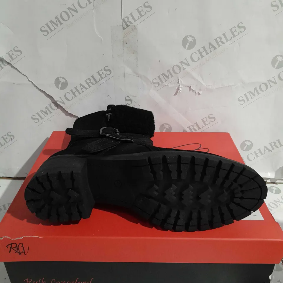 BOXED RUTH LANGSFORD CASUAL BOOTS, BLACK - SIZE 8