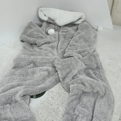 COZEE HOME PLUSH HOODED ROBE β GREY