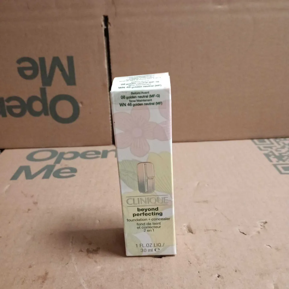 CLINIQUE BEYOND PERFECTING FOUNDATION AND CONCEALER 30ML BOXED